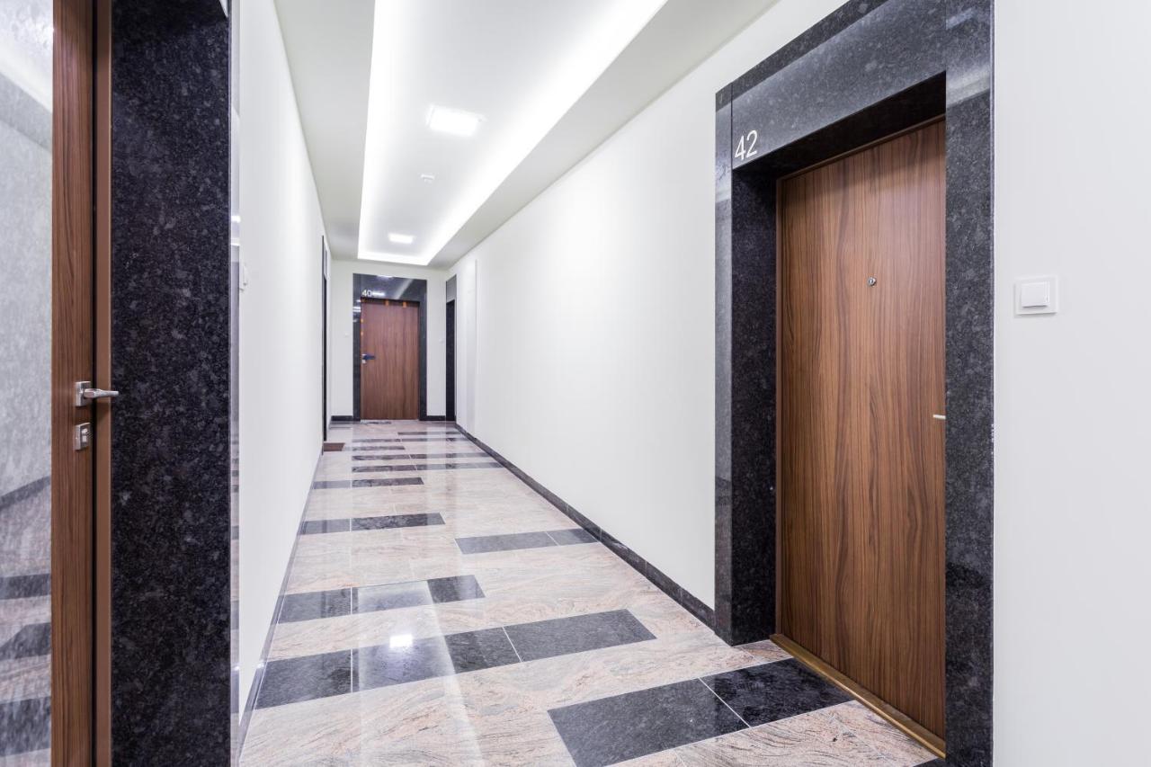 Resinest Apartamenty Jurowiecka J17 بياليستوك المظهر الخارجي الصورة