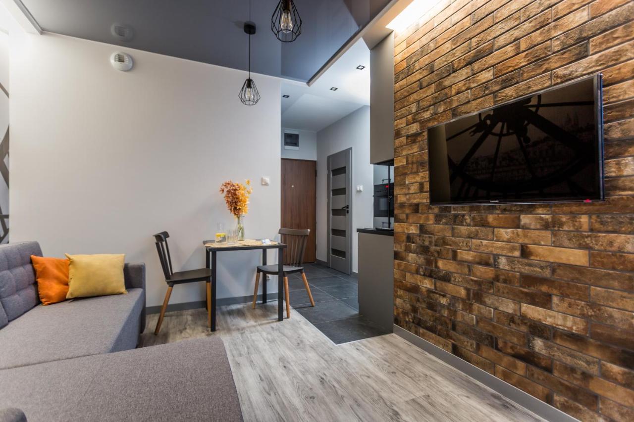 Resinest Apartamenty Jurowiecka J17 بياليستوك المظهر الخارجي الصورة